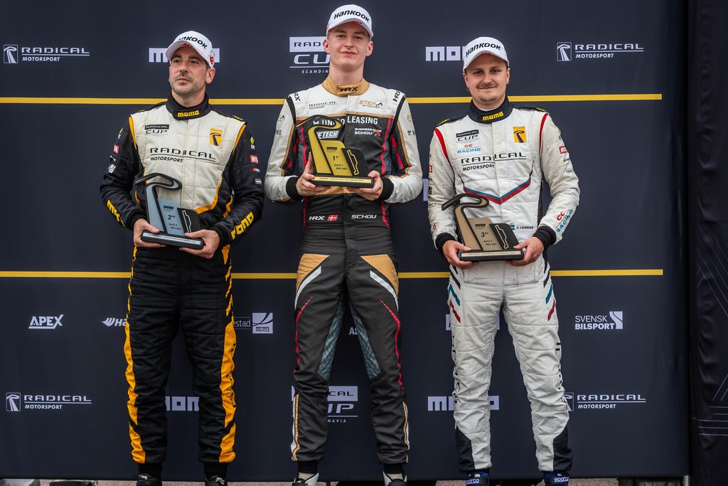 STEP Motorsport dominerede Radical Cup Scandinavia på Ljungbyhed
(Foto: STEP Motorsport / Magnus Jakobsson)